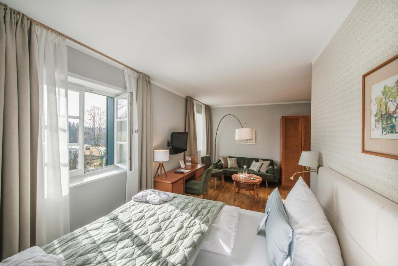 Biohotel Schlossgut 오베람바크 외부 사진